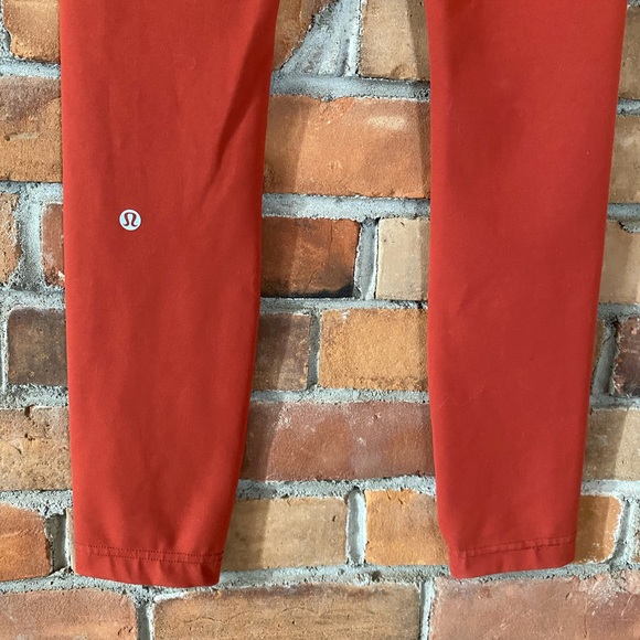 LULULEMON 2022 wunder under train high rise tight cayenne 31” size 4 - Picture 9 of 9